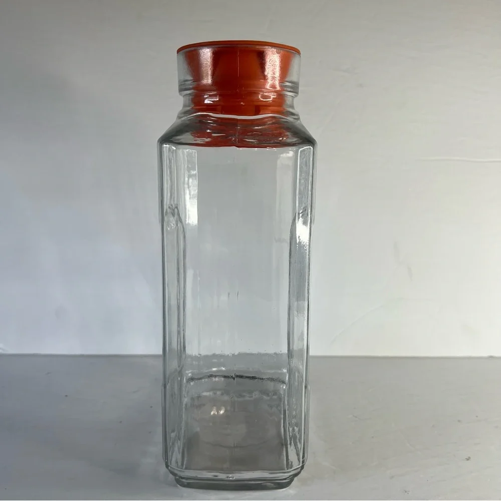 VTG Anchor Hocking Refrigerator 2 Qt Juice Carafe Glass Jug Rubber Stopper READ